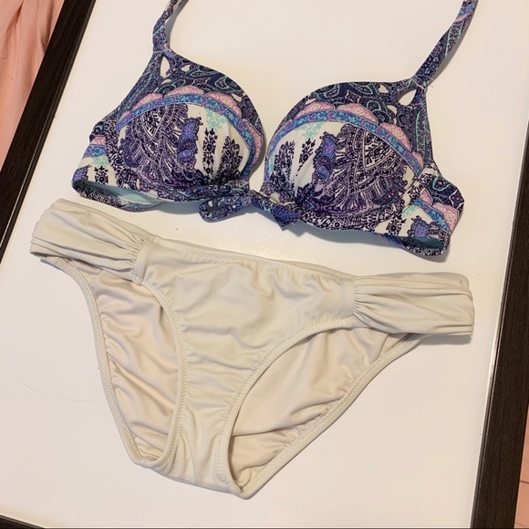 VS Swim Suit - Picture 3 of 5